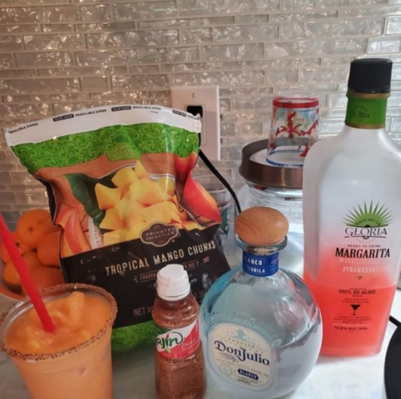 HAPPY SATURDAY 💥🎉🙏🏼🎇🎆🎉 - Picture 6 of 11